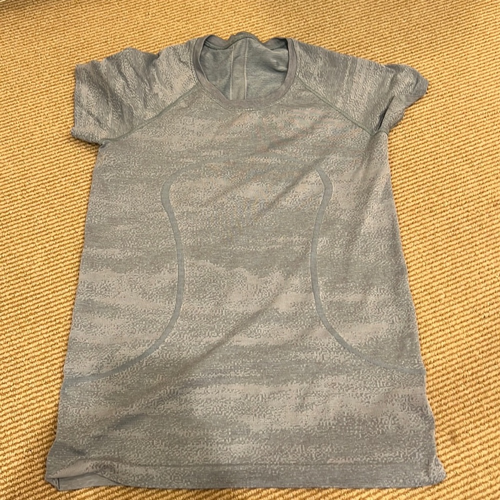 Lululemon swiftly tech